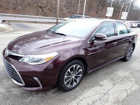 Certified 2018 Toyota Avalon XLE image 10