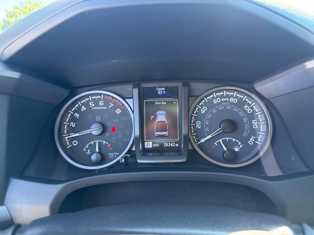 Used 2023 Toyota Tacoma TRD Off-Road AWD/4WD image 30