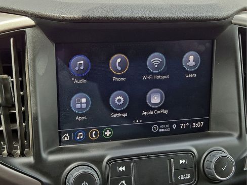 Used 2023 GMC Terrain AT4 image 21