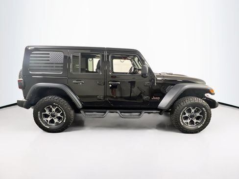 Used 2023 Jeep Wrangler Unlimited Rubicon w/ LED Lighting Group AWD/4WD image 4