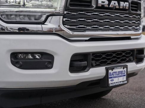Used 2023 RAM 3500 Limited image 12