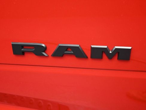 Used 2021 RAM 2500 Laramie image 8