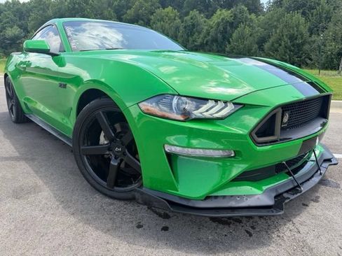 Used 2019 Ford Mustang Coupe RWD image 2
