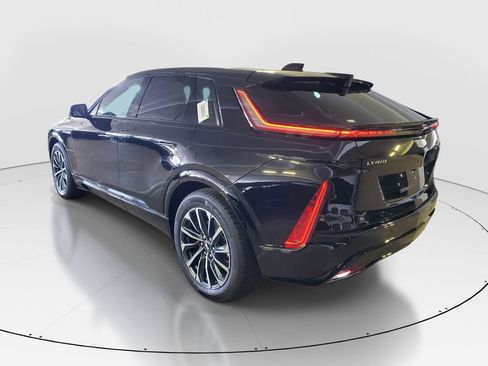 New 2026 Cadillac Lyriq Sport RWD image 4