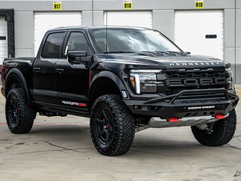 Used 2026 Ford F150 Raptor w/ Equipment Group 803A Raptor R AWD/4WD image 30