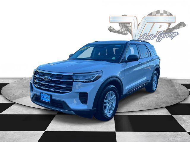 Used 2026 Ford Explorer Active AWD/4WD image 4