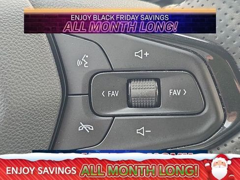 Used 2024 Chevrolet Trax RS w/ Driver Confidence Package image 24