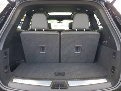 Certified 2024 Cadillac XT6 Premium Luxury image 32