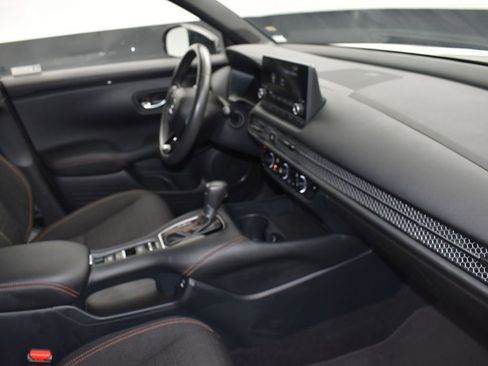 Used 2024 Honda HR-V Sport image 23