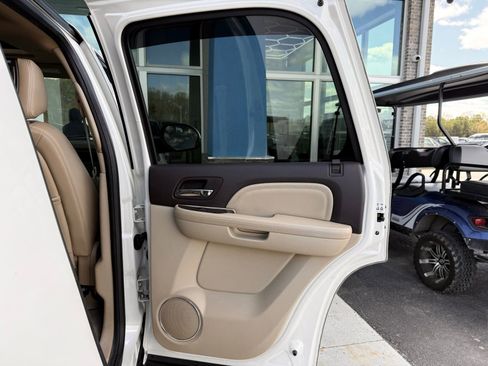 Used 2013 GMC Yukon Denali image 28