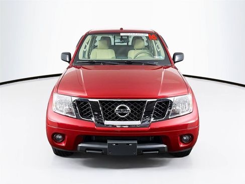 Used 2016 Nissan Frontier SV w/ SV Value Truck Package AWD/4WD image 13