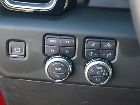 Used 2024 GMC Sierra 1500 Denali w/ Denali Reserve Package image 22