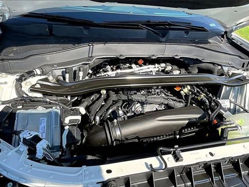 New 2025 Ford Explorer ST-Line w/ Premium Package image 11