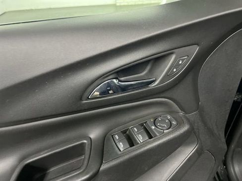 Certified 2023 Chevrolet Equinox LT FWD image 22