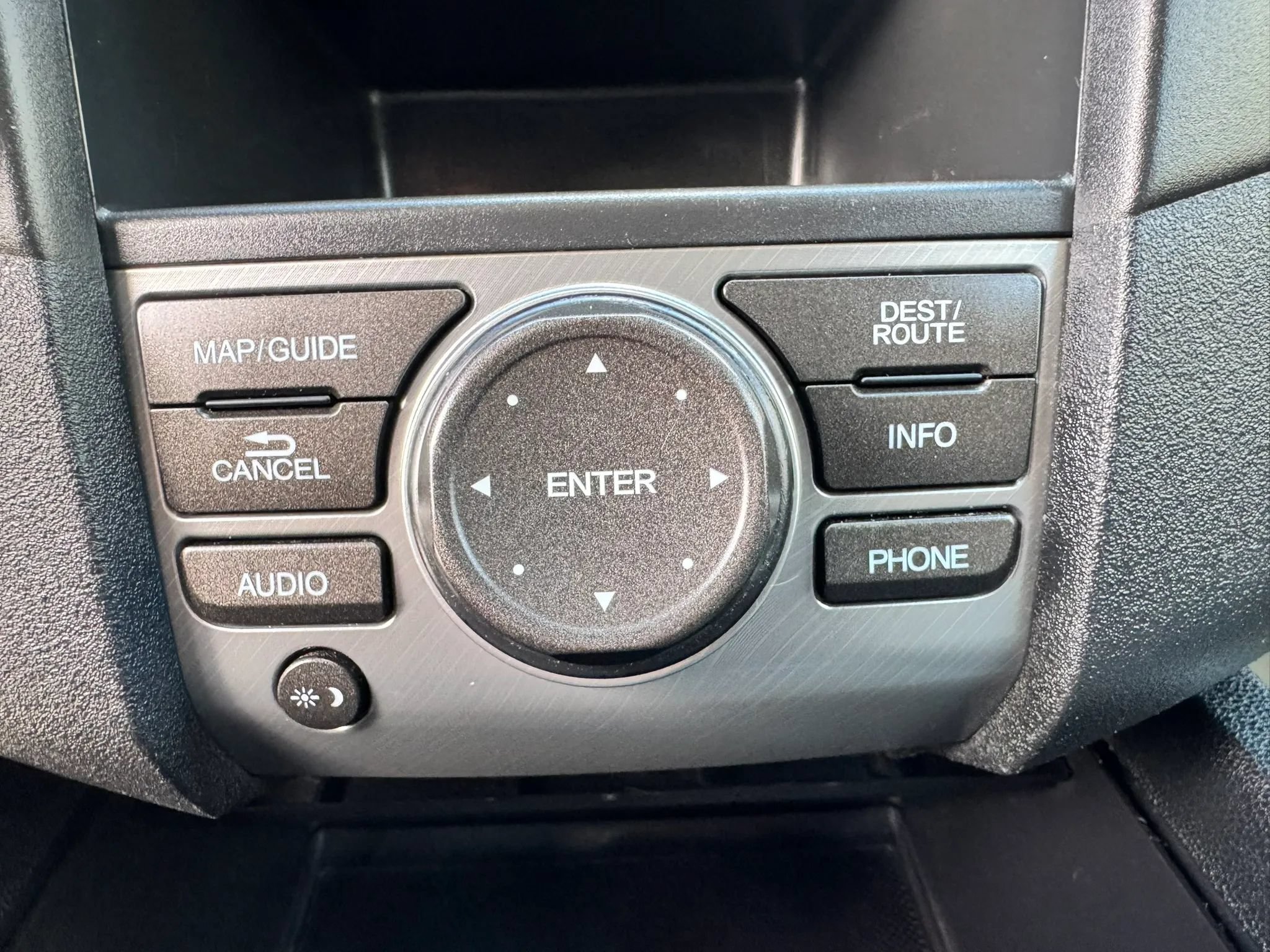 Used 2015 Honda Pilot Touring image 36