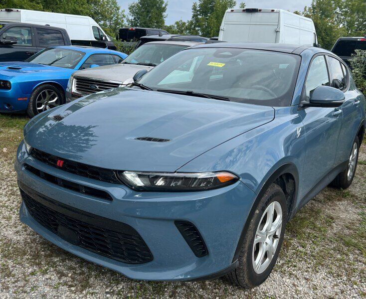 Used 2024 Dodge Hornet GT Plus AWD/4WD image 2