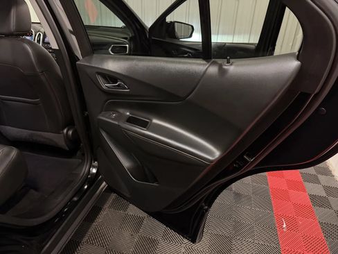 Used 2020 Chevrolet Equinox Premier w/ Premier Redline Edition FWD image 41