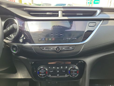 Used 2023 Buick Encore GX Select w/ Sport Touring Package FWD image 22