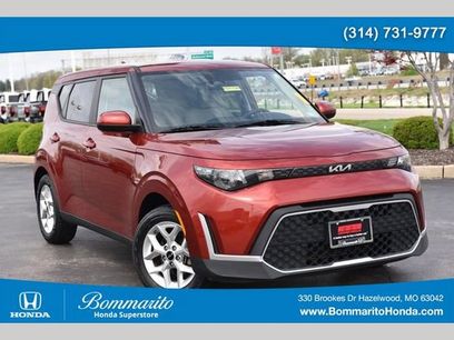 Used 2025 Kia Soul LX w/ LX Technology Package