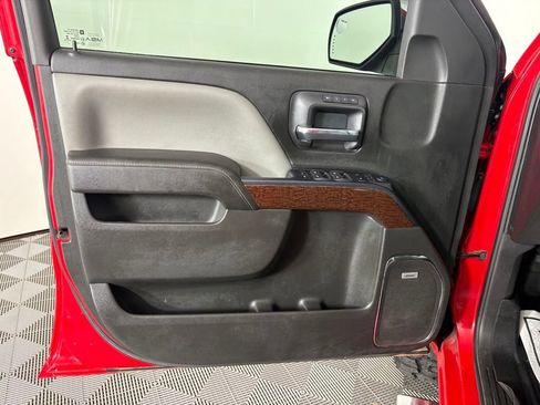 Used 2018 GMC Sierra 1500 SLT AWD/4WD image 13