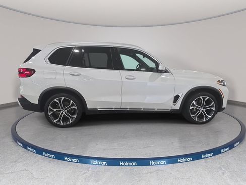 Certified 2024 BMW X5 sDrive40i w/ Parking Assistance Package RWD image 4