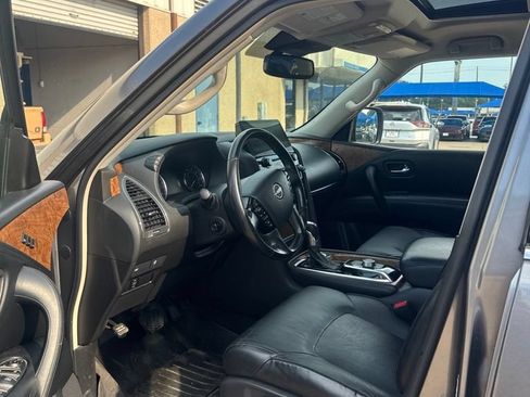 Used 2021 Nissan Armada SL w/ Captain's Chairs Package RWD image 6