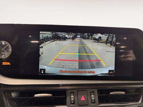 Used 2023 Lexus ES 350 w/ Premium Package image 19