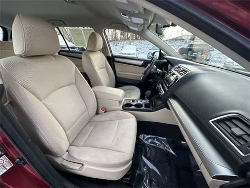 Used 2018 Subaru Outback 2.5i image 19