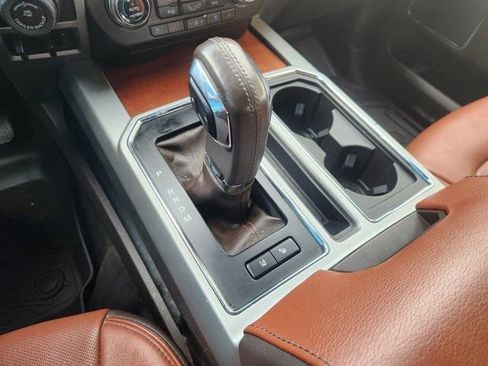 Used 2018 Ford F150 King Ranch w/ Equipment Group 601A Luxury image 24