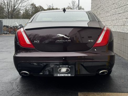 Used 2016 Jaguar XJ R-Sport image 14