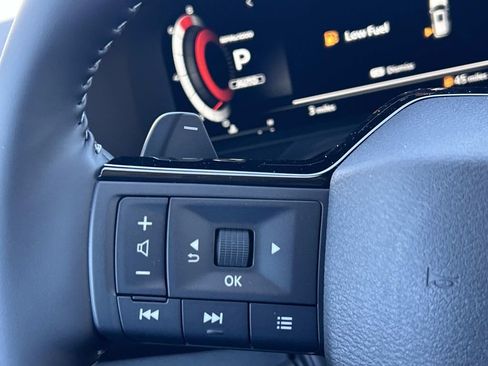 New 2026 Nissan Pathfinder Platinum w/ Lighting Package AWD/4WD image 29