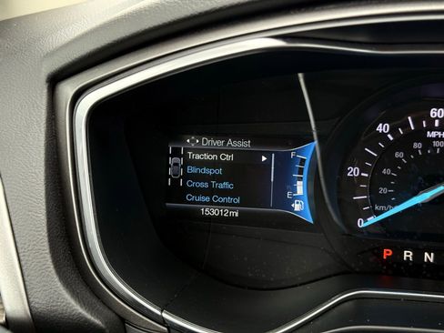 Used 2018 Ford Fusion SE w/ Equipment Group 602A FWD image 34