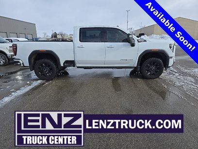 Used 2025 GMC Sierra 2500 AT4 w/ AT4 Premium Plus Package