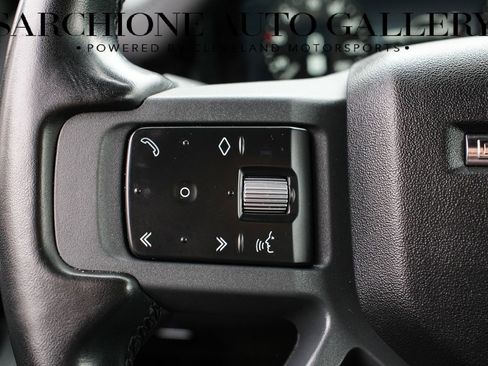 Used 2022 Land Rover Defender 90 X-Dynamic S image 21