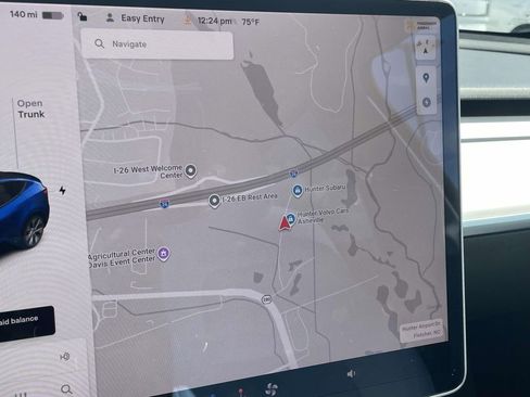 Used 2022 Tesla Model Y Long Range image 15