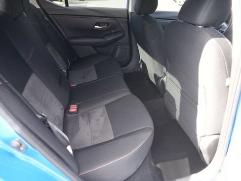 Used 2023 Nissan Sentra SR w/ Electronics Package FWD image 15