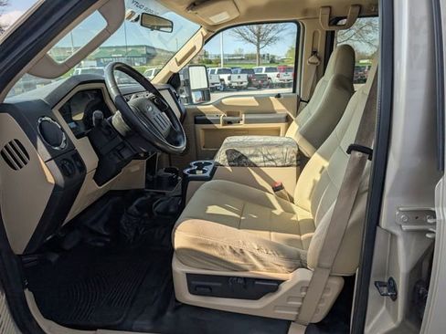 Used 2008 Ford F250 XLT AWD/4WD image 2