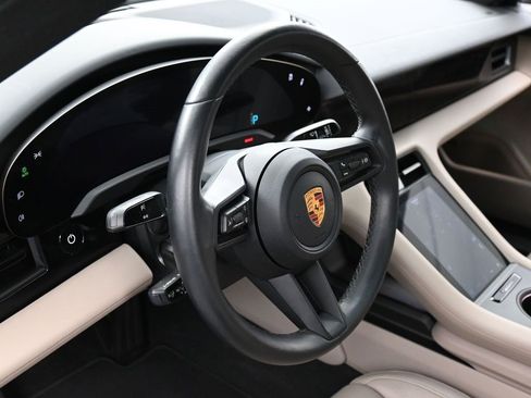 Certified 2022 Porsche Taycan image 17