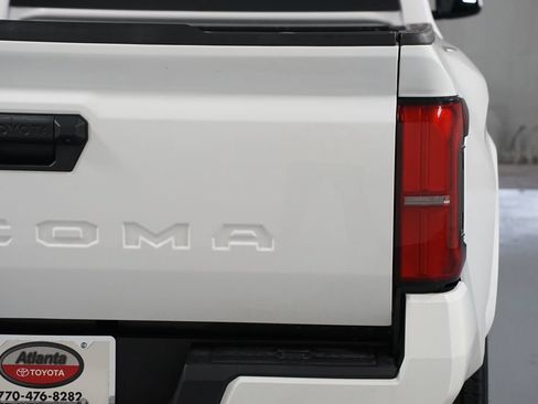 Used 2026 Toyota Tacoma SR5 RWD image 10