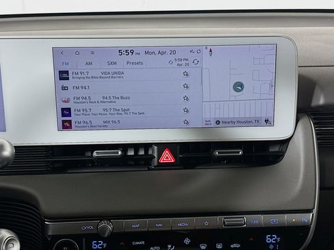 Used 2024 Hyundai Ioniq 5 SEL image 21