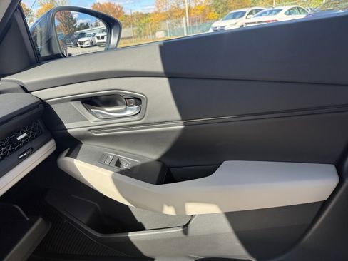 New 2025 Honda Accord SE image 31