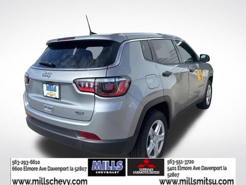 Used 2024 Jeep Compass Sport AWD/4WD image 6
