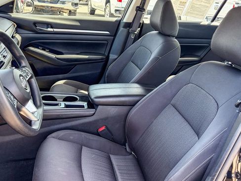 Used 2023 Nissan Altima 2.5 SV image 38