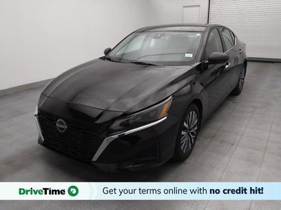 Used 2024 Nissan Altima 2.5 SV