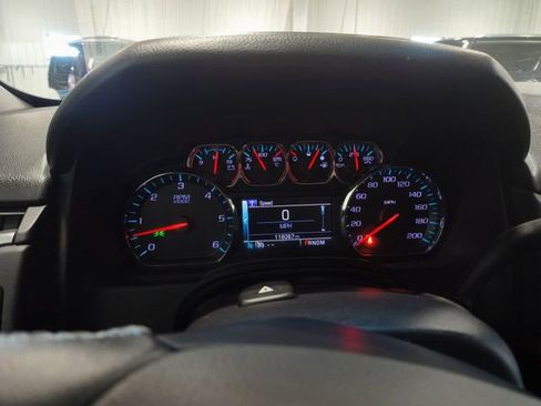 Used 2015 Chevrolet Suburban LTZ AWD/4WD image 7