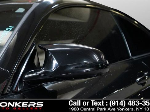 Used 2018 BMW M4 Coupe image 19