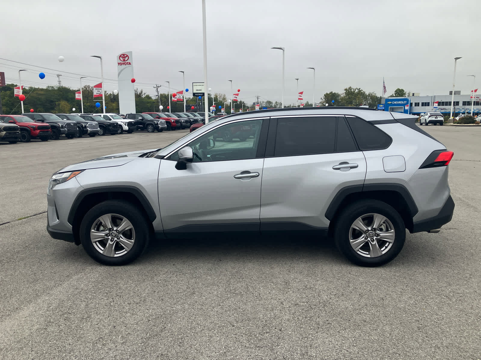 Certified 2025 Toyota RAV4 XLE w/ Convenience Package AWD/4WD image 6