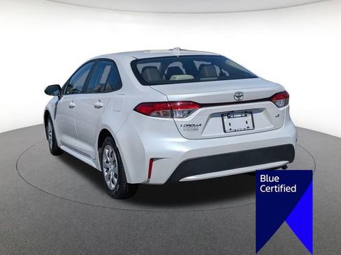 Used 2022 Toyota Corolla LE image 5