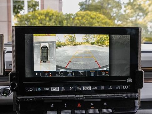 Used 2025 GMC Hummer EV 3X AWD/4WD image 38
