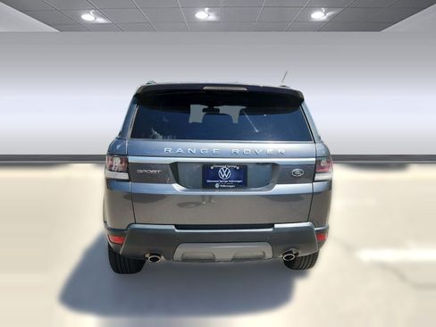 Used 2016 Land Rover Range Rover Sport SE AWD/4WD image 10